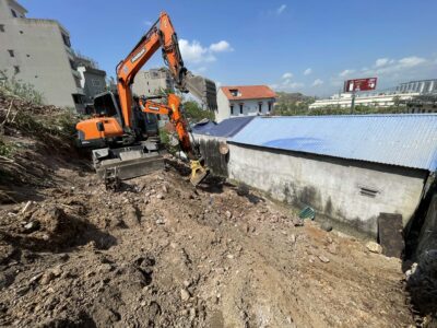 máy xúc hạ long trong xây dựng cơ bản tại Quảng Ninh